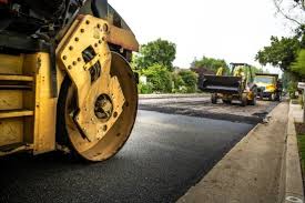 Best Driveway Grading and Leveling  in Centerville, IA